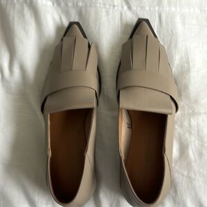 Adolfo Dominguez flats